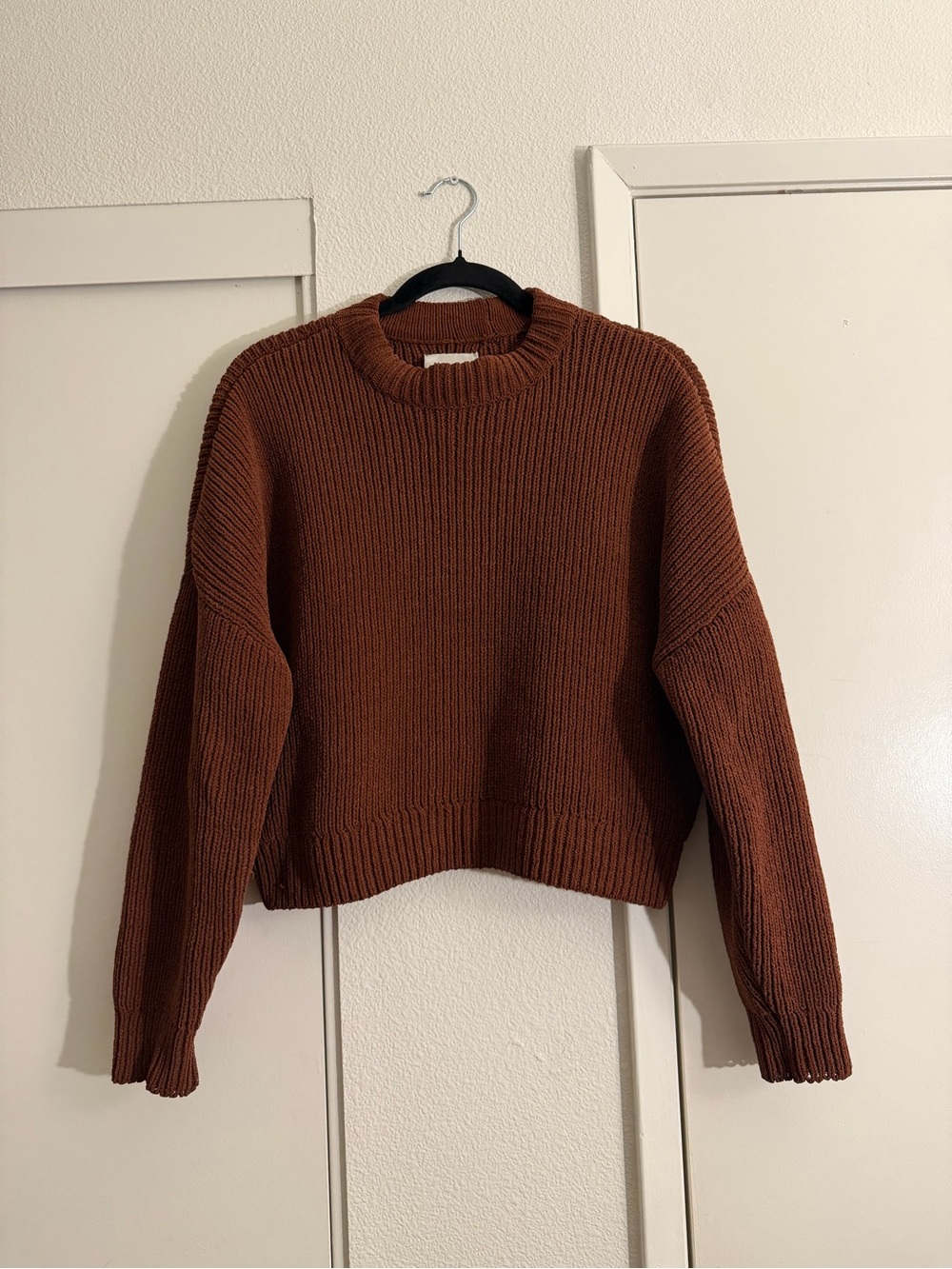 Abercrombie & Fitch Cropped Crewneck Sweater - Rust